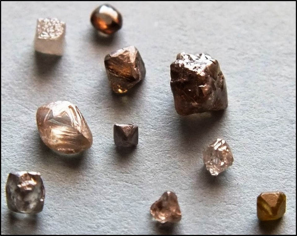 Picture of rough diamonds from Wyoming