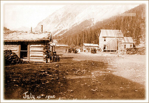 Picture mainstreet of Kirwin, 1905, Park County, Wyoming